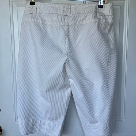 •Kenzie• Women’s Bermuda Length Shorts - Size 10 - Picture 5 of 7